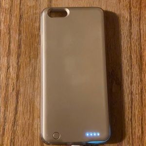 Rose gold iPhone 6 charging case